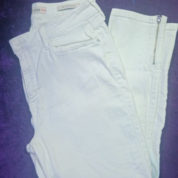 Guess Pre-loved White Stretch Denim 1981 skinny crop jeans Size 31 - Picture 4 of 7
